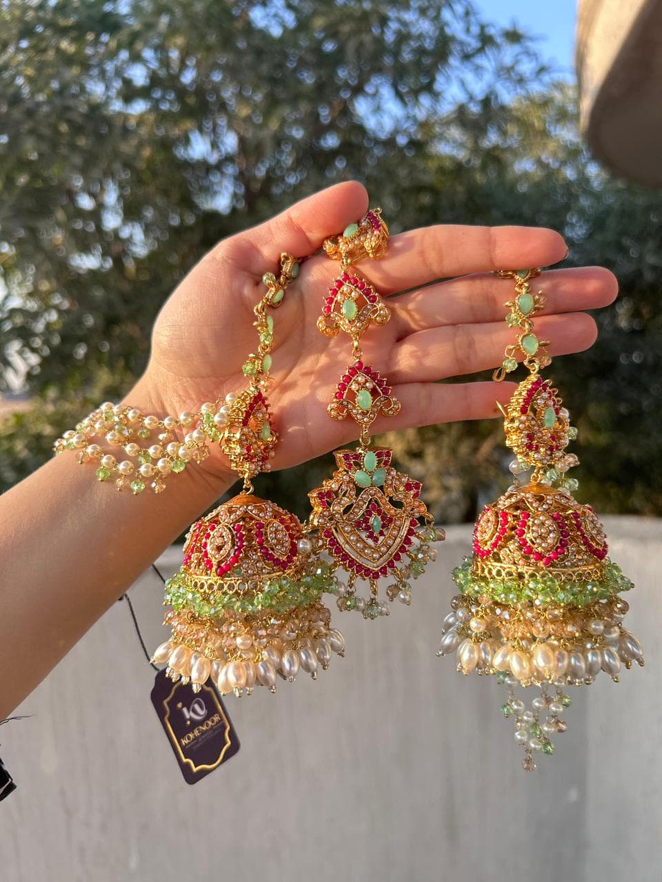 84f28dc7-2e01-4dc0-b4fd-059e5f4b9252