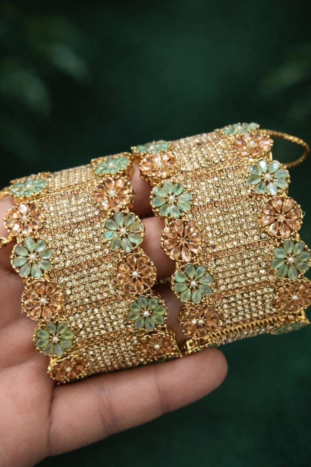 986c44c9-7cf0-4229-a356-f5c5e8a210f3